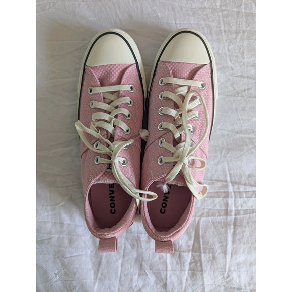 Converse All Stars Pink Low Top Chuck Taylors Women's Sz 9.5 New Without Box - Picture 1 of 8